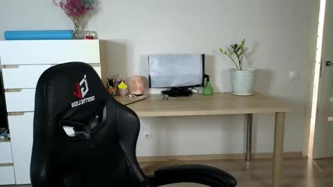 Alice online show from 10.11.25