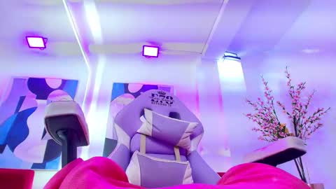 Alice  online show from 11.22.25