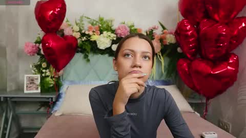 Alice in Wonderland  online show from 02.15.26