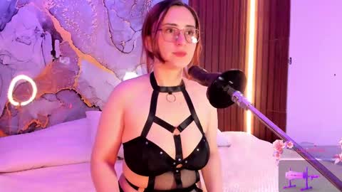 Mey online show from 09.12.25