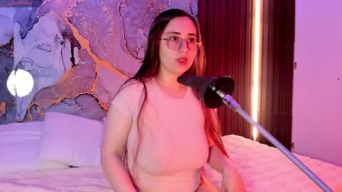 Mey online show from 10.07.25