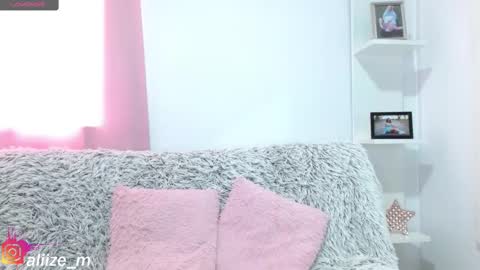 Snapshot of alice_dussan_ chatting on 03.06.25 alice online show from 03.06.25