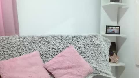 Snapshot of alice_dussan_ chatting on 09.12.25 alice online show from 09.12.25