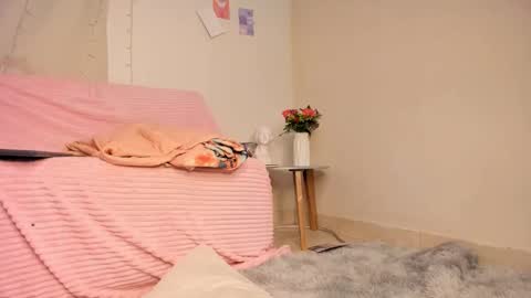 Snapshot of alice_guzman1 chatting on 03.07.25 ALICE Alice guzman online show from 03.07.25