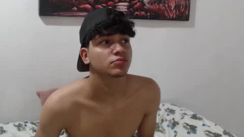 Snapshot of alice_julls chatting on 10.10.25 alice online show from 10.10.25