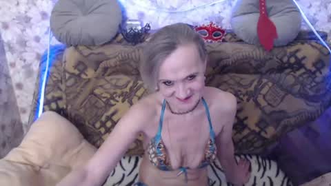 Snapshot of alice_longstocking chatting on 03.24.26 alice longstocking online show from 03.24.26