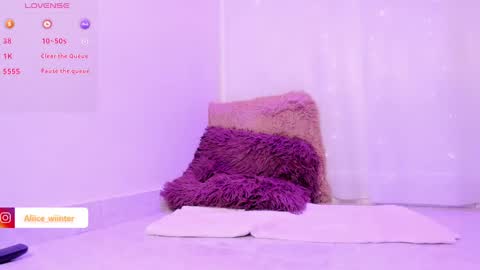 Alice  online show from 12.12.24