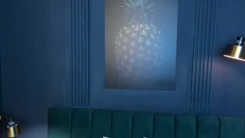 Alice and Asia online show from 09.10.25