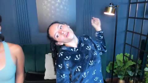 Alice and Asia online show from 09.12.25