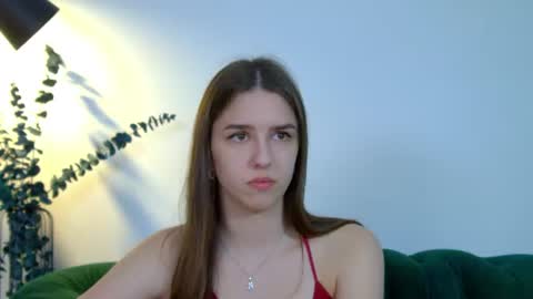 Snapshot of aliceatkin chatting on 07.10.26 Alice online show from 07.10.26