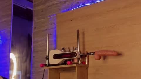 Alice  online show from 02.22.25