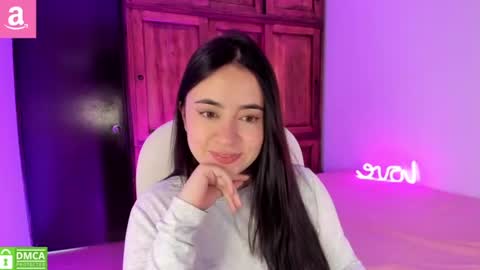 Snapshot of alicee_2 chatting on 07.17.26 Aliceee .. 97YP9VWGZHrefnav wishlist lists 1 online show from 07.17.26