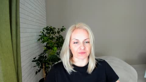 Alicee online show from 02.07.25