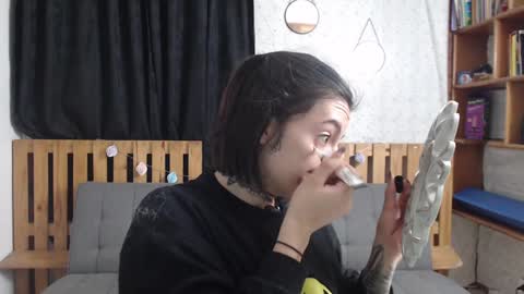 alicee_logan_ online show from 12.21.24