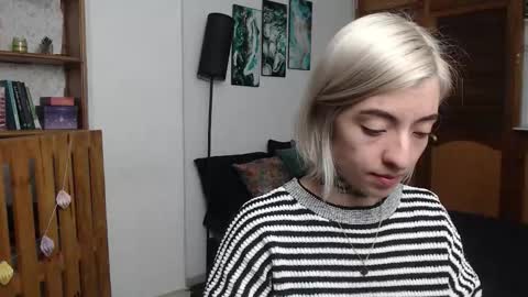 alicee_logan_ online show from 03.04.26