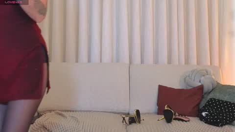 Snapshot of alicee_milf_ chatting on 07.03.26 Aleja online show from 07.03.26