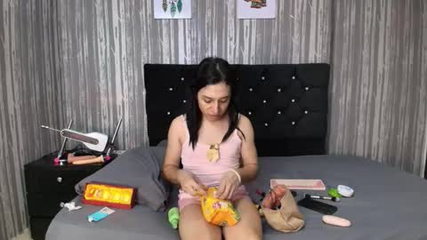 alicee_moonn online show from 09.24.25