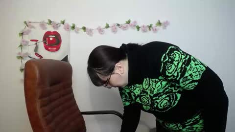 Snapshot of aliceinks chatting on 01.19.26 AliceInks online show from 01.19.26