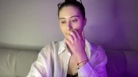 aliceinlustland online show from 03.03.26