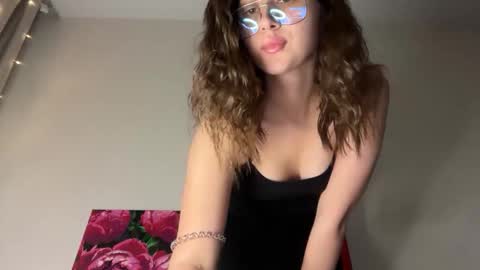 aliceinlustland online show from 04.07.26