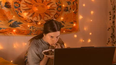 Alice online show from 02.15.26