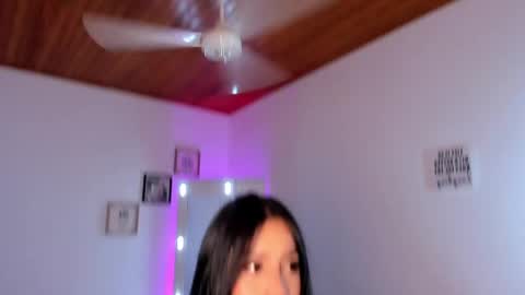 Snapshot of alicekiing_ chatting on 05.09.26 ALICEKIING online show from 05.09.26
