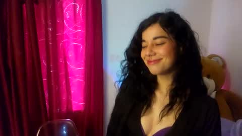 Alicekingdom online show from 06.25.26