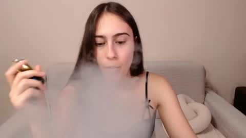 Snapshot of alicekollt chatting on 01.03.25 alicekollt online show from 01.03.25