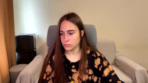 Snapshot of alicekollt chatting on 09.28.25 alicekollt online show from 09.28.25