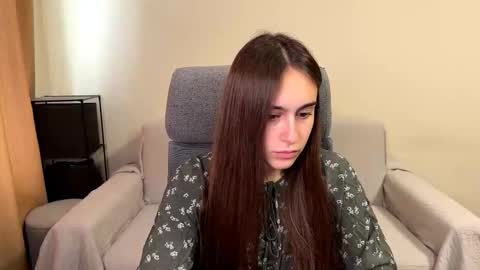 Snapshot of alicekollt chatting on 10.14.25 alicekollt online show from 10.14.25