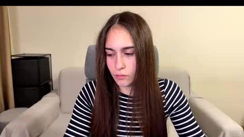 Snapshot of alicekollt chatting on 11.20.25 alicekollt online show from 11.20.25