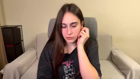 Snapshot of alicekollt chatting on 02.26.26 alicekollt online show from 02.26.26