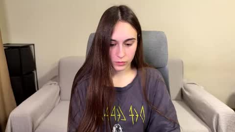 Snapshot of alicekollt chatting on 03.07.26 alicekollt online show from 03.07.26