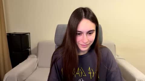 Snapshot of alicekollt chatting on 03.22.26 alicekollt online show from 03.22.26