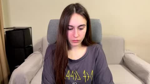 Snapshot of alicekollt chatting on 04.10.26 alicekollt online show from 04.10.26