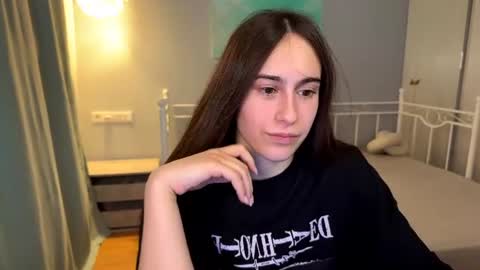 alicekollt online show from 07.04.26