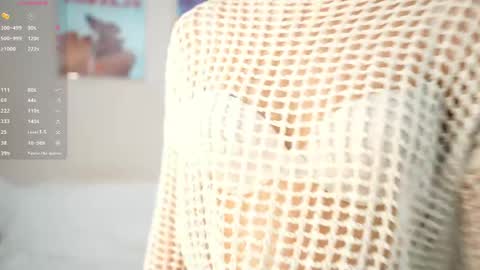 Snapshot of alicemurr_ chatting on 05.17.26 Alice online show from 05.17.26