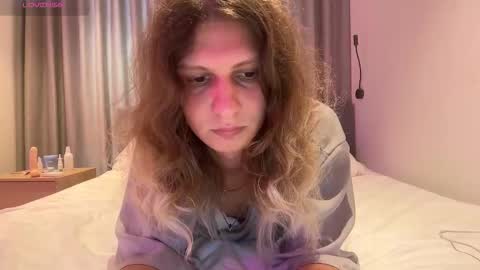 Snapshot of alicepinkhead chatting on 02.17.26 AlicePinkhead online show from 02.17.26