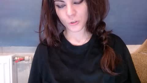 Snapshot of alicetailorrr chatting on 09.21.25 AliceTailorrr online show from 09.21.25