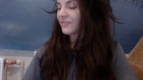 Snapshot of alicetailorrr chatting on 10.14.25 AliceTailorrr online show from 10.14.25