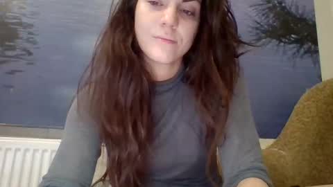 Snapshot of alicetailorrr chatting on 11.23.25 AliceTailorrr online show from 11.23.25