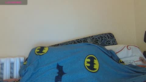 Snapshot of alicewoolfy chatting on 09.28.25 AliceWoolfy online show from 09.28.25