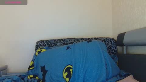 AliceWoolfy online show from 12.13.25