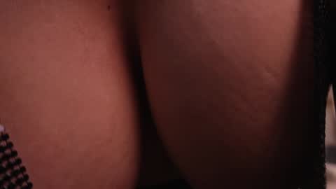 Alicia Lang online show from 10.20.25