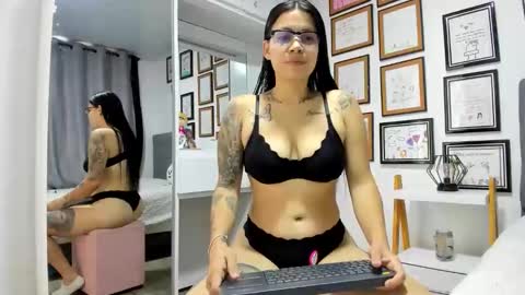 alicia_rainbow online show from 05.05.26