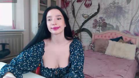 Veronica online show from 10.22.25