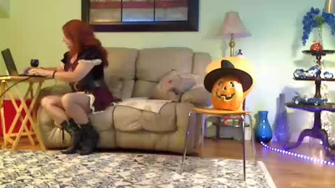 Alicia deHart  Help me reach 1000 Followers. Its FREE online show from 10.19.25