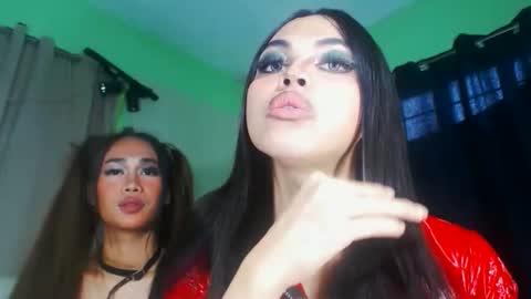 Snapshot of aliciasexyboom chatting on 10.14.25 boomlc online show from 10.14.25