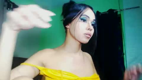 Snapshot of aliciasexyboom chatting on 11.01.25 boomlc online show from 11.01.25