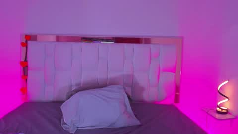 Alicia  online show from 04.10.26